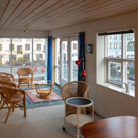 Guesthouse At The Boat Harbour 토르스하운 외부 사진